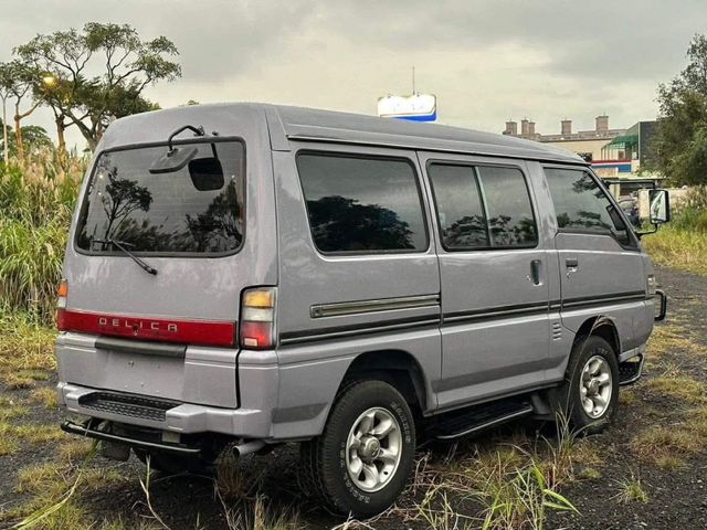 Mitsubishi Delica  第3張相片