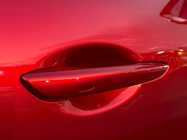 Mazda Mazda3  第10張相片