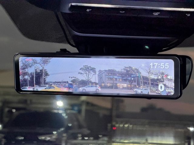 Mazda Mazda3  第17張相片