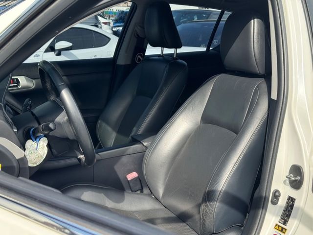 Lexus CT200H  第1張相片