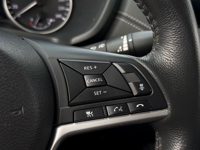 Nissan Sentra  第11張相片