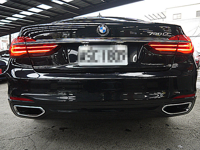 BMW/ 寶馬 740Li  第8張相片