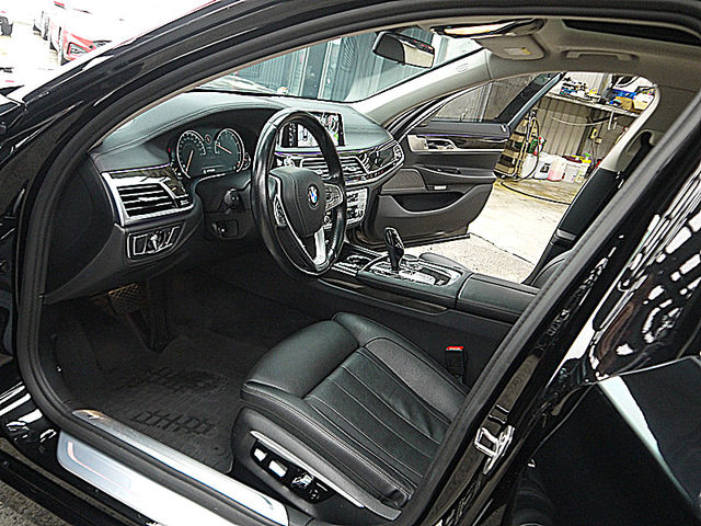 BMW/ 寶馬 740Li  第16張相片