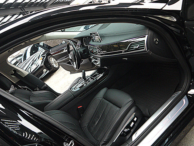 BMW/ 寶馬 740Li  第19張相片