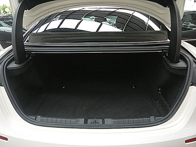 Maserati 瑪莎拉蒂 Ghibli  第14張相片