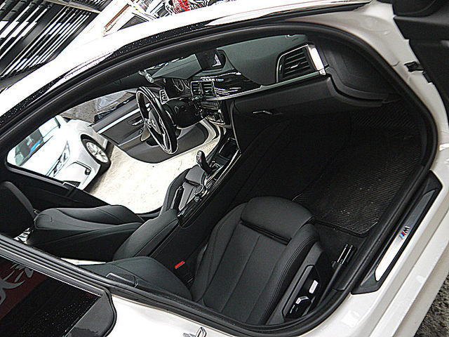 BMW/ 寶馬 430i M Sport  第16張相片