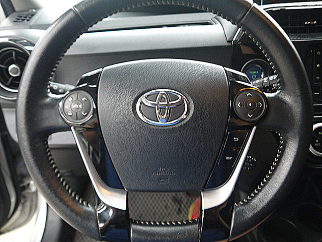 Toyota Prius  第21張相片