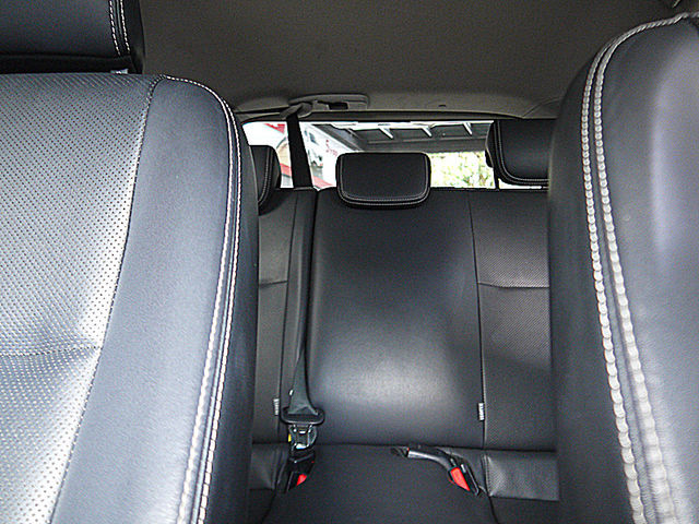 Toyota Prius  第24張相片