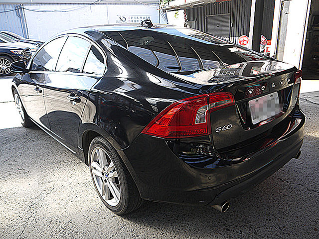 Volvo S60  第2張相片