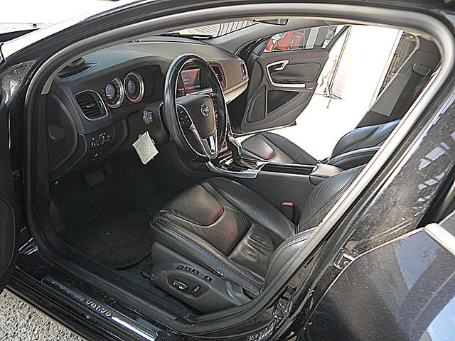 Volvo S60  第11張相片