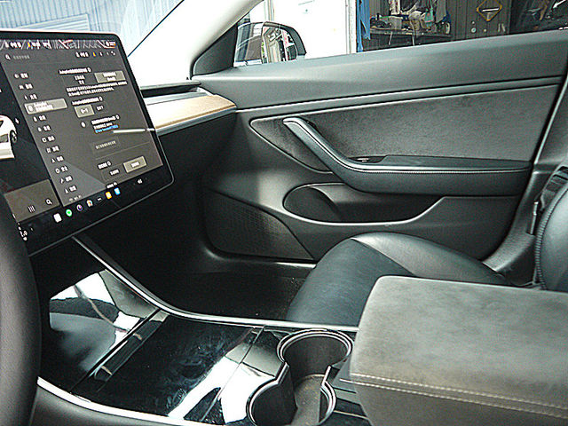 Tesla/特斯拉 Model 3  第20張相片