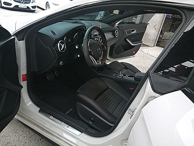 Mercedes-Benz/賓士 CLA250  第15張相片