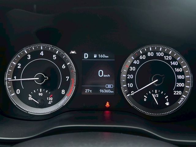 Hyundai Venue  第14張相片