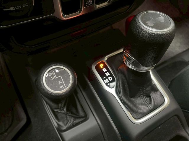 Jeep Wrangler(藍哥)  第2張相片