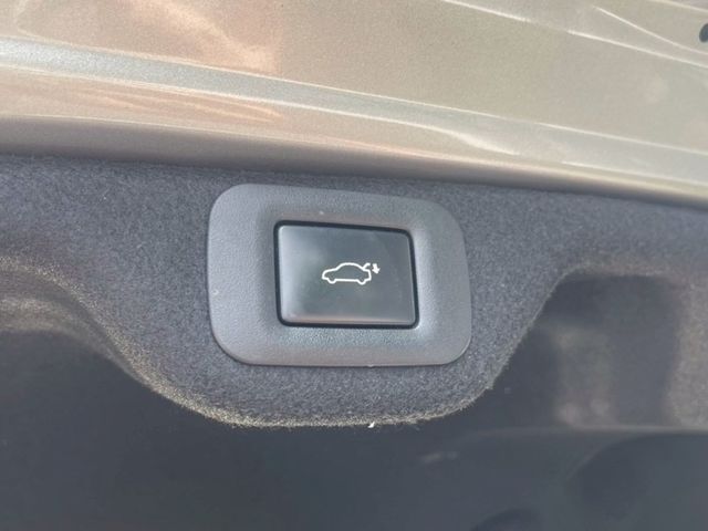 Lexus ES  第2張相片