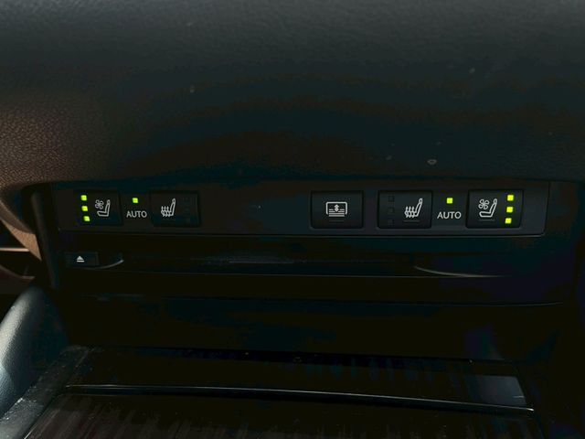 Lexus ES  第6張相片