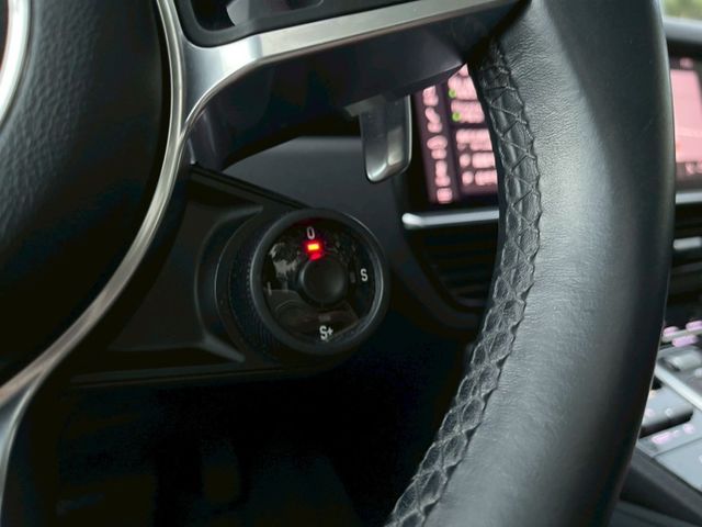 Porsche保時捷 Cayenne   第2張相片