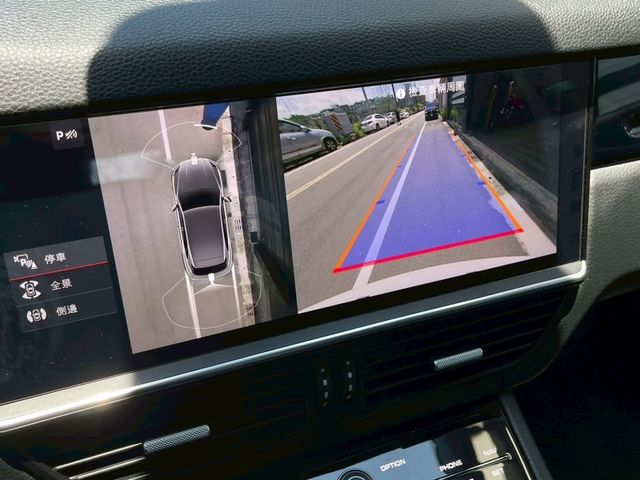 Porsche保時捷 Cayenne   第17張相片