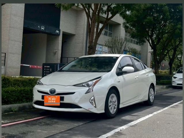 Toyota Prius  第1張相片