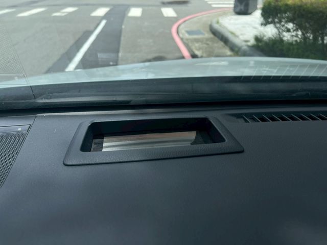 Toyota Prius  第2張相片