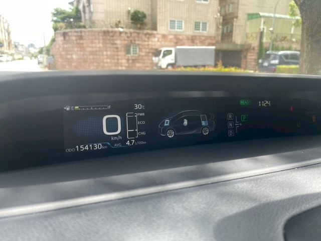 Toyota Prius  第9張相片