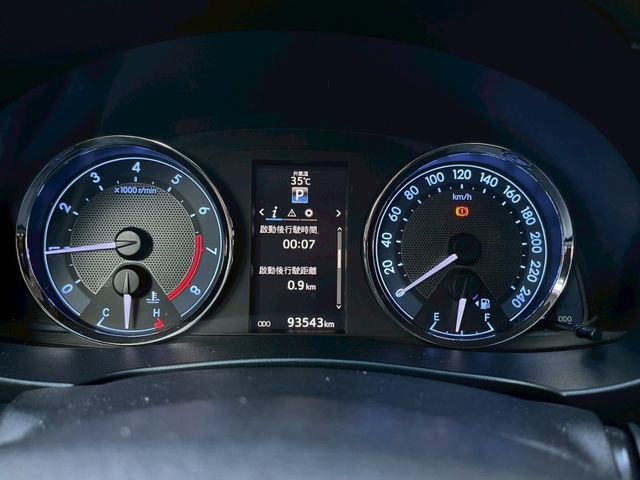 Toyota ALTIS  第8張相片