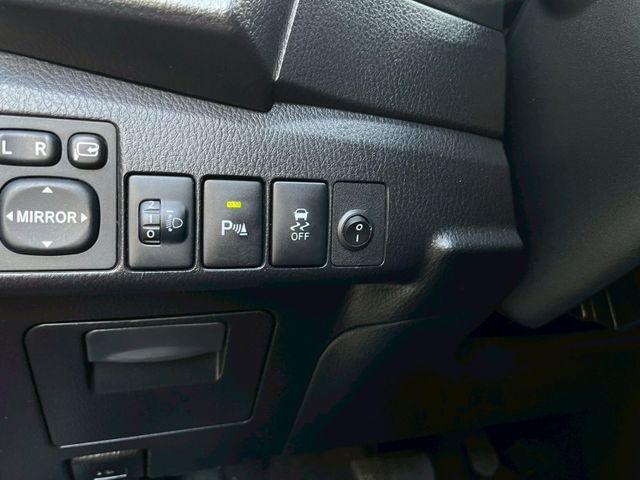 Toyota ALTIS  第9張相片