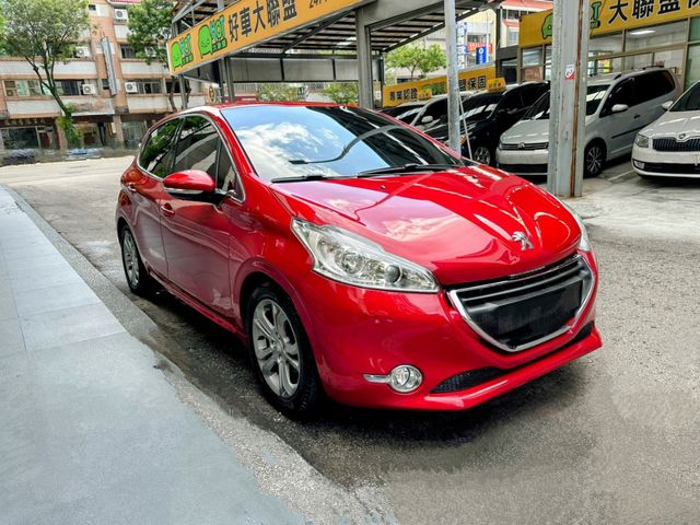 PEUGEOT寶獅 208  第4張相片