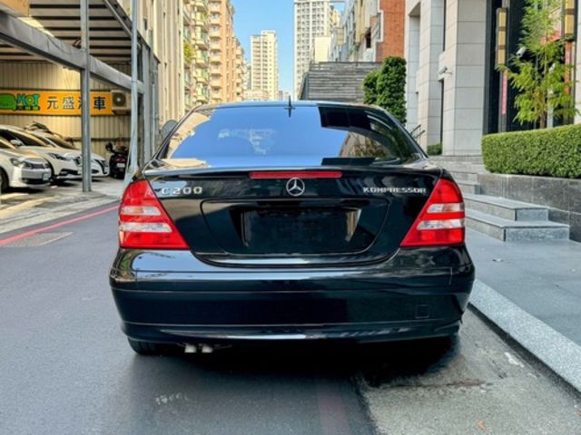 M-BENZ賓士 C200K  第9張相片
