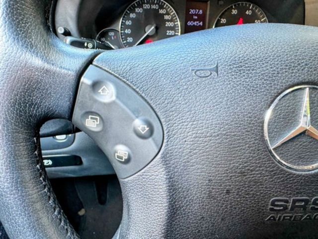 M-BENZ賓士 C200K  第16張相片