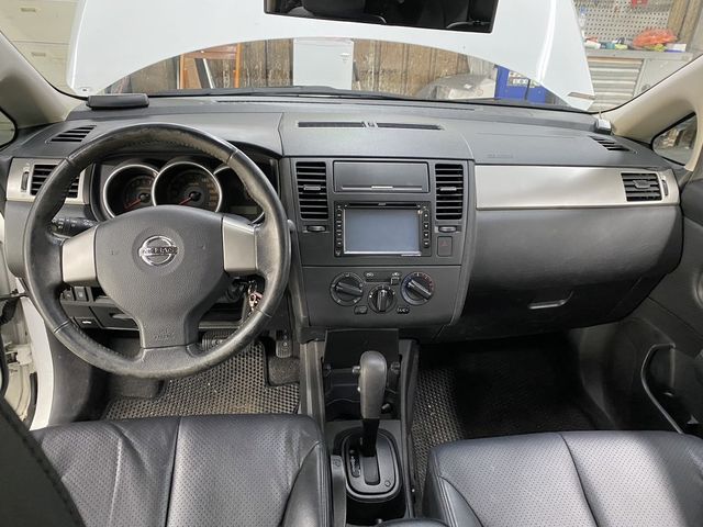 NISSAN日產 TIIDA  第5張相片