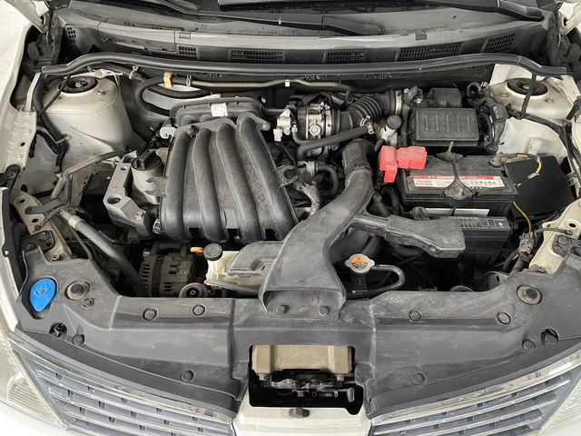 NISSAN日產 TIIDA  第6張相片