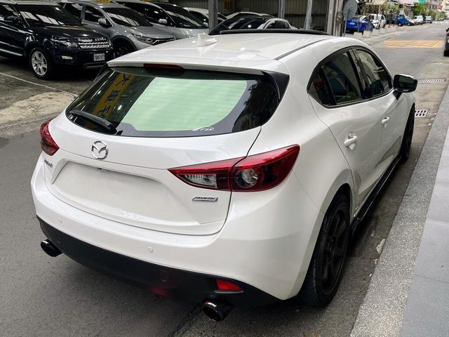 MAZDA馬自達 MAZDA 3  第4張相片