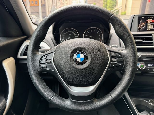 BMW寶馬 118I  第13張相片