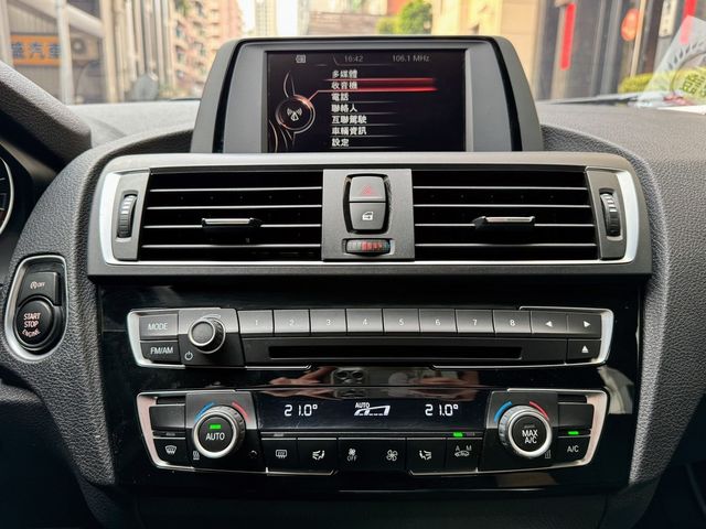 BMW寶馬 118I  第14張相片