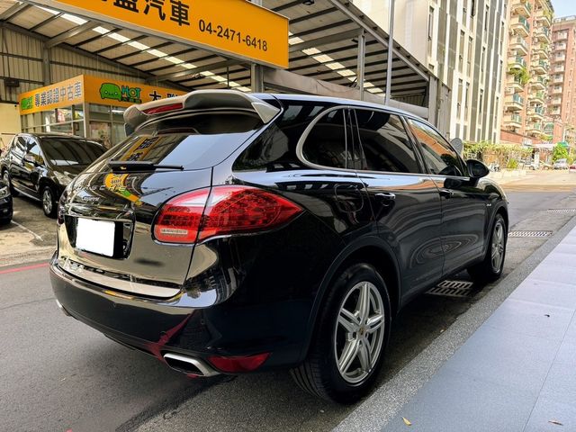 PORSCHE保時捷 CAYENNE  第2張相片