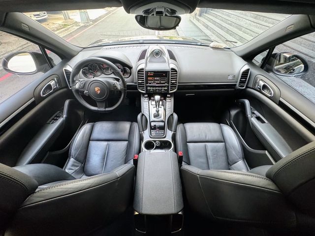 PORSCHE保時捷 CAYENNE  第5張相片