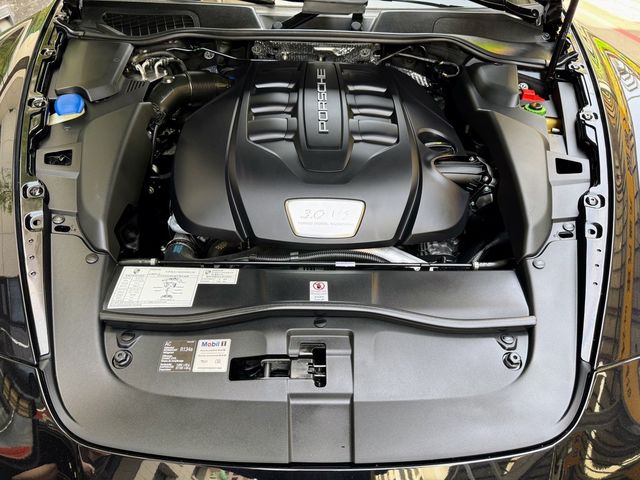 PORSCHE保時捷 CAYENNE  第6張相片