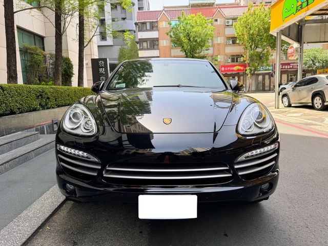 PORSCHE保時捷 CAYENNE  第8張相片