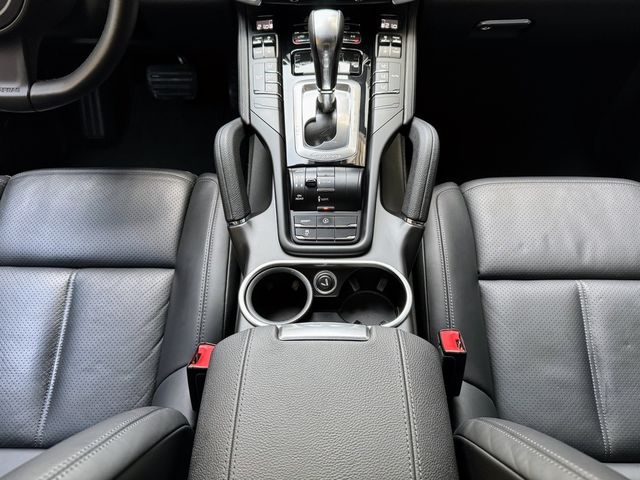 PORSCHE保時捷 CAYENNE  第20張相片