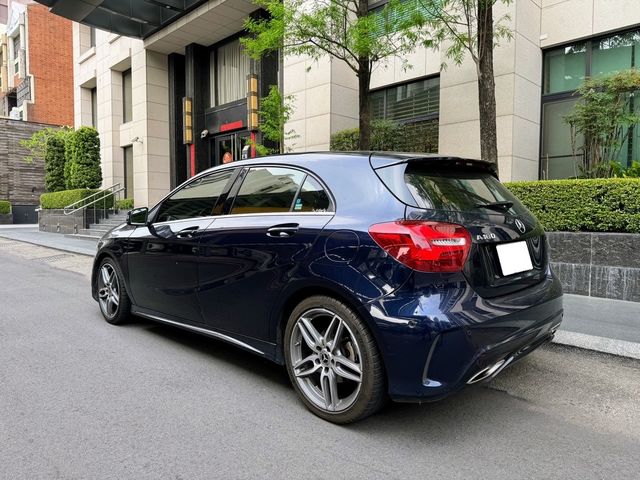 M-BENZ賓士 A180  第4張相片