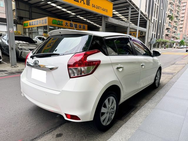TOYOTA豐田 YARIS  第2張相片
