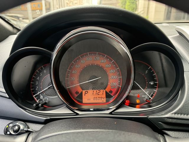 TOYOTA豐田 YARIS  第17張相片
