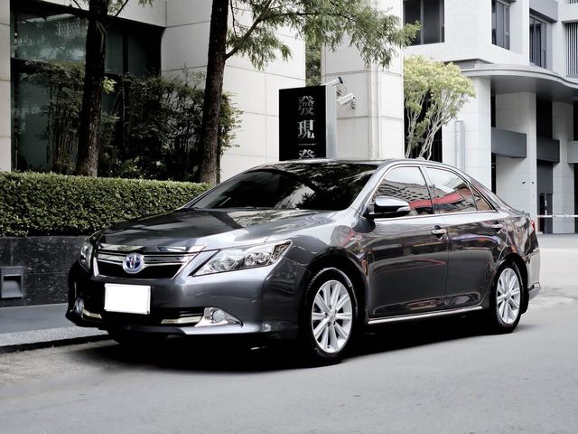 TOYOTA豐田 CAMRY HYBRID  第1張相片