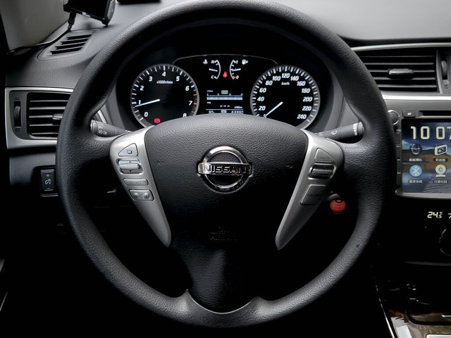 NISSAN日產 SENTRA  第11張相片