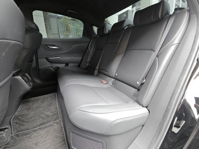 TOYOTA豐田 CROWN  第9張相片