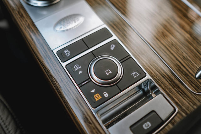 LAND ROVER路華 RANGE ROVER  第17張相片