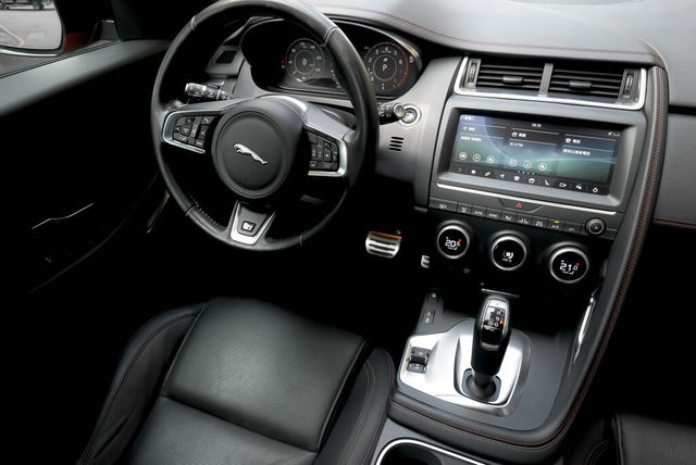 JAGUAR捷豹 E-PACE  第12張相片
