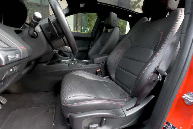 JAGUAR捷豹 E-PACE  第19張相片