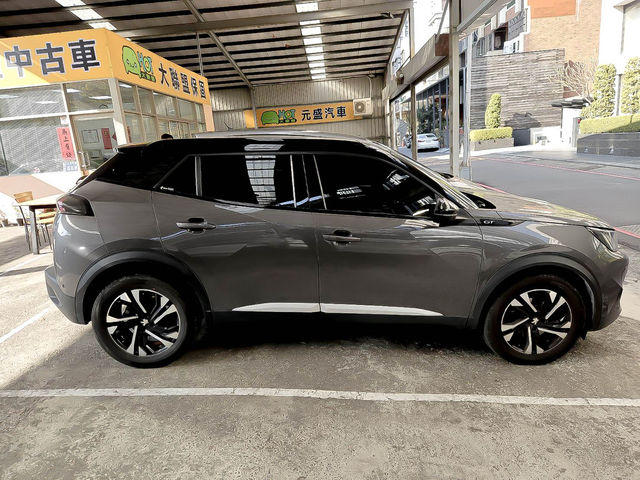 PEUGEOT寶獅 2008  第3張相片